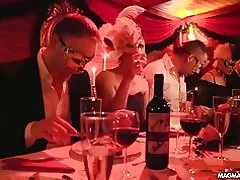 Magma film fetiş swinger partisi